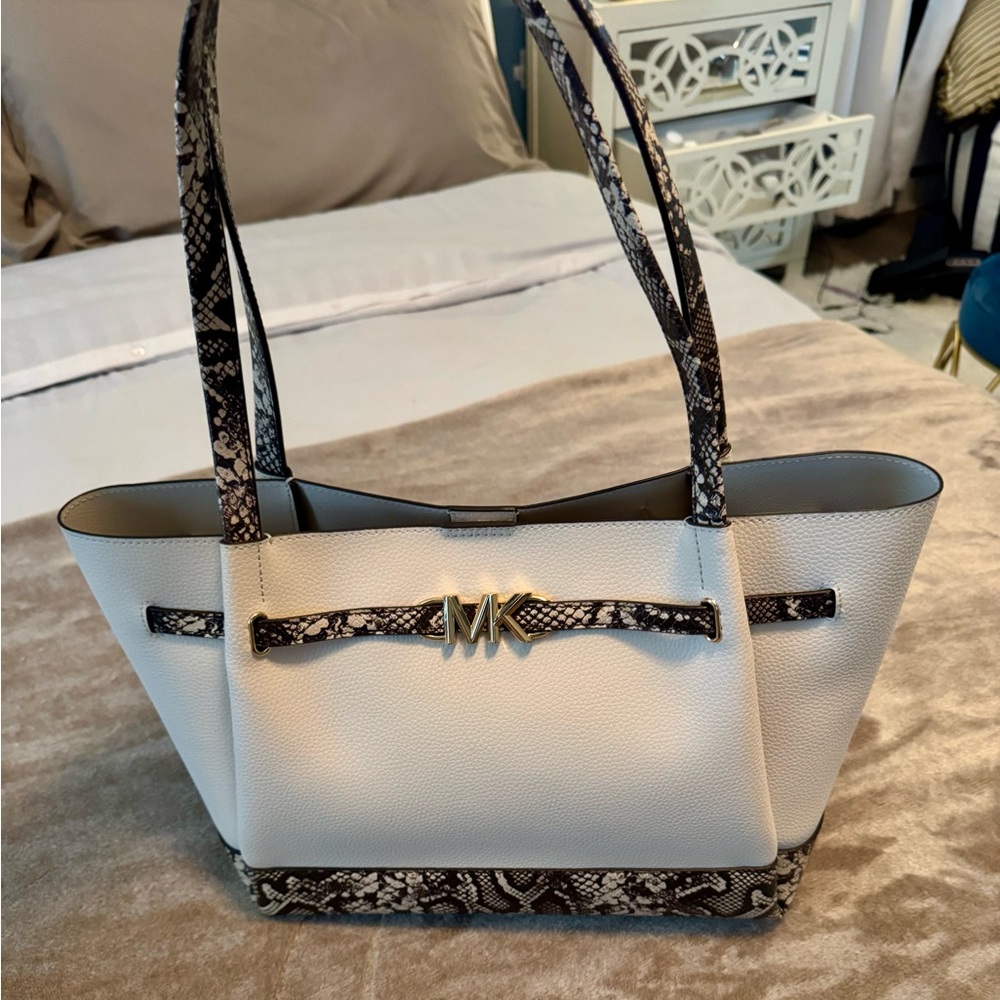 Michael Kors White and Snake Print Tote